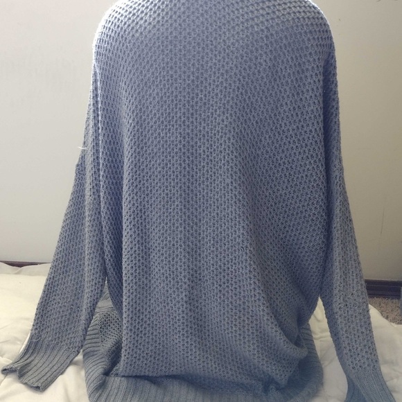 Comfy gray cardigan sweater size L/XL - Picture 2 of 4